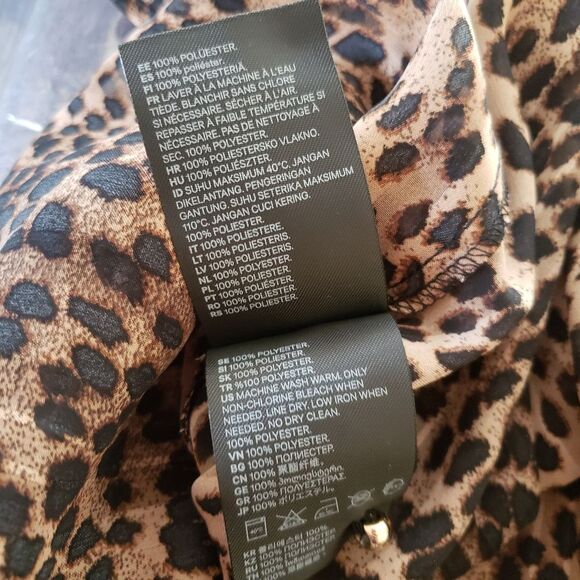 H&M Animal Print High Neck Semi Sheer Long Sleeve Lightweight Blouse Top Size 6 - Picture 10 of 11